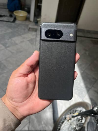 Google Pixel 8