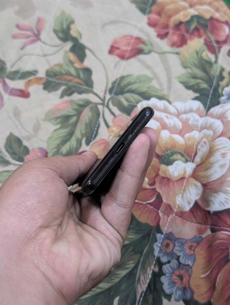 Google Pixel 3 4/64 1
