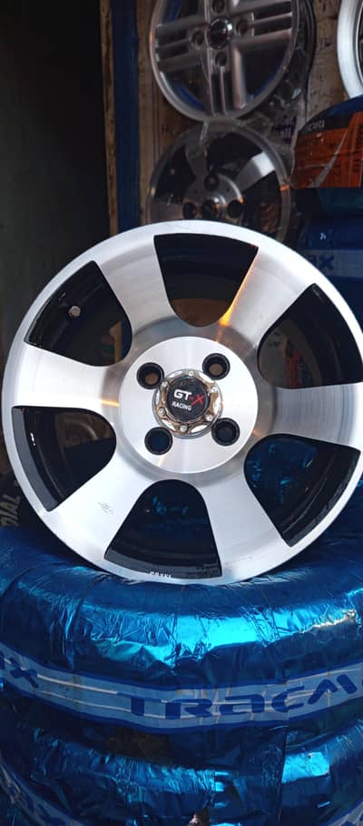 HOLLOY ALLOY RIMS FOR SUZUKI ALTO VXR.