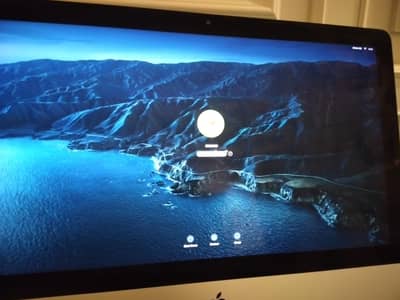 2017 iMac very good condition runs smoothly