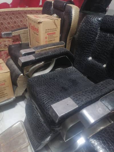 salon chairs