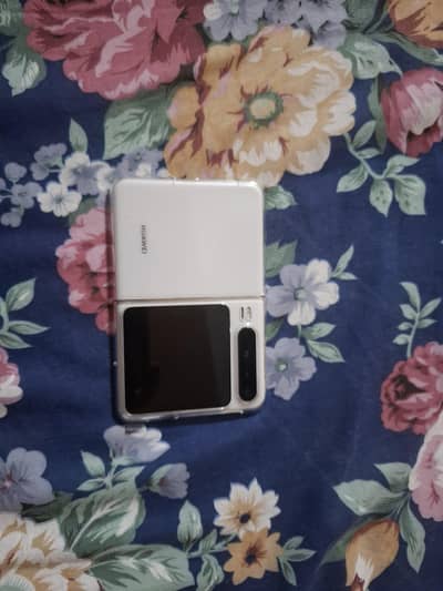Huawei pura x fold