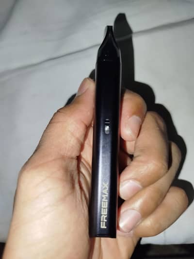 Freemax rexa lite pod 10/10 condition with box