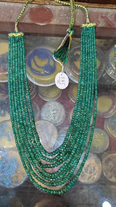 Emerald Stone 5 Strings Mala