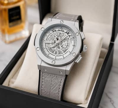 Hublot watch for sale premium peice