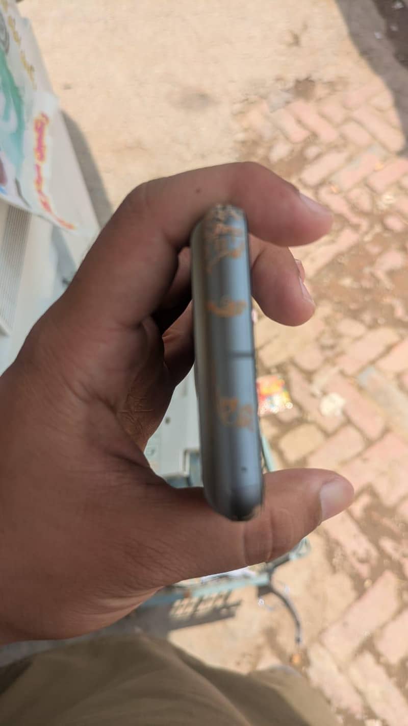 Google Pixel 8 1