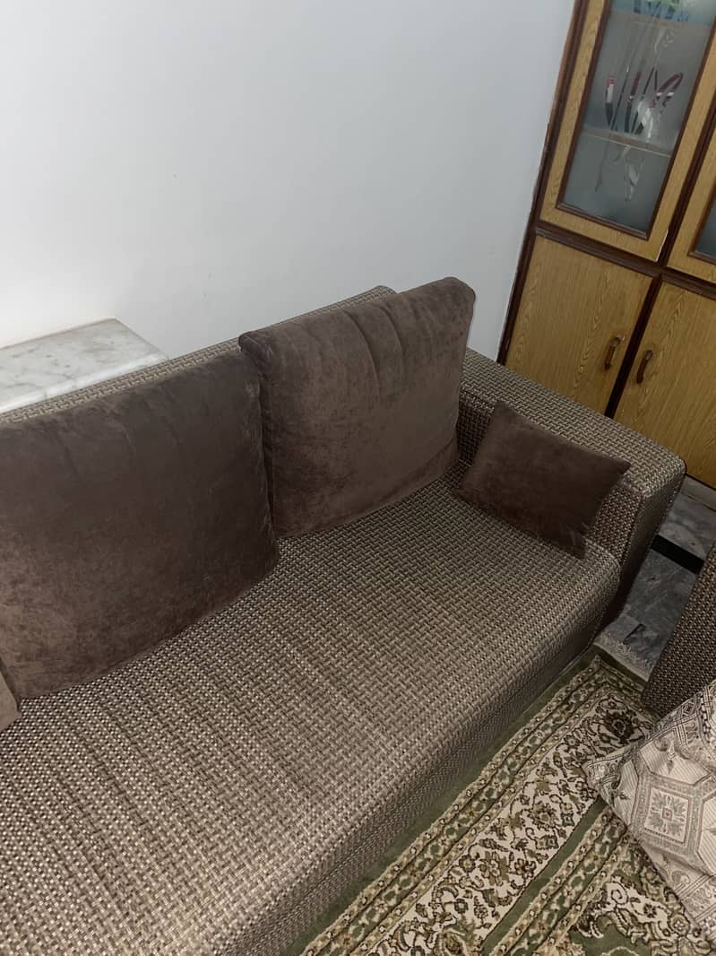 3+1+1 sofa set 8