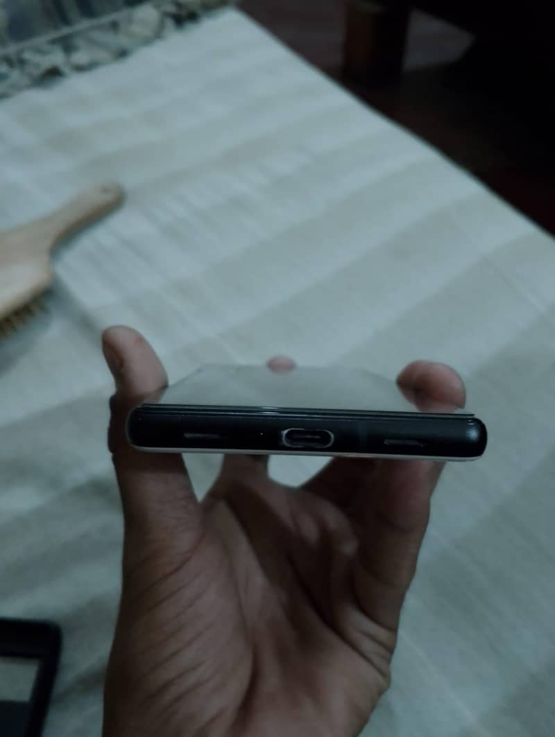 Google Pixel 6a 3