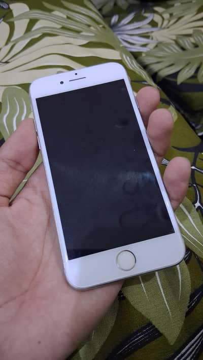 Apple iPhone 7