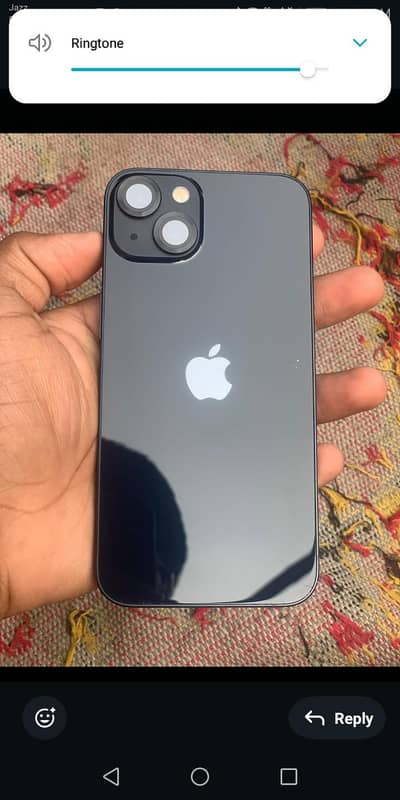 Apple iPhone 13