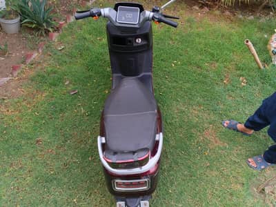 oreve g5 electric scooty 2025 model