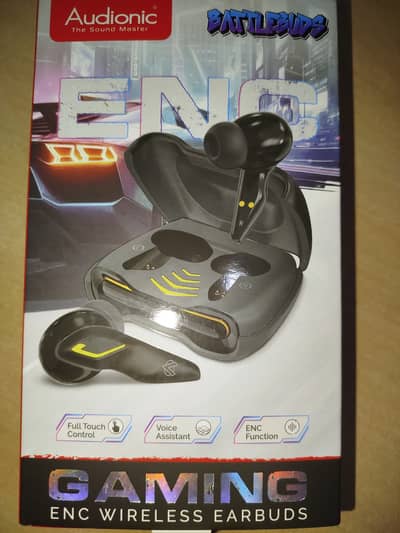 Best gaming Earbuds with some cool features aur 2 charging spots