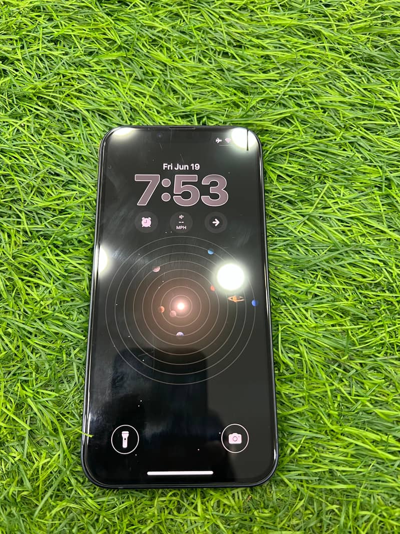 Apple iPhone 13 2