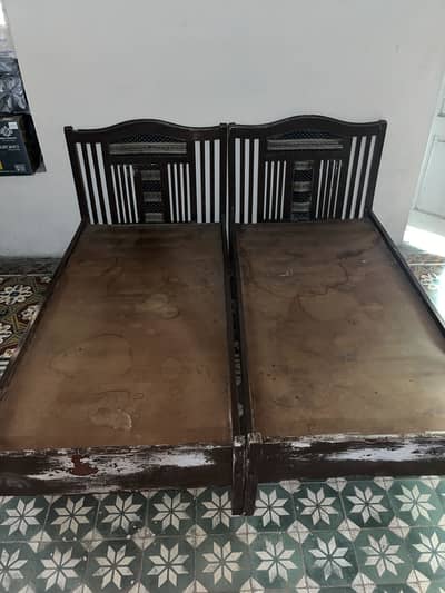 Single bed for sale