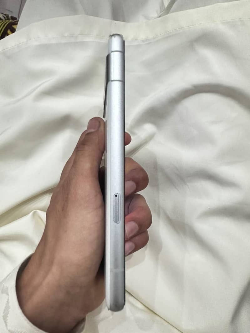 Google Pixel 7a 6