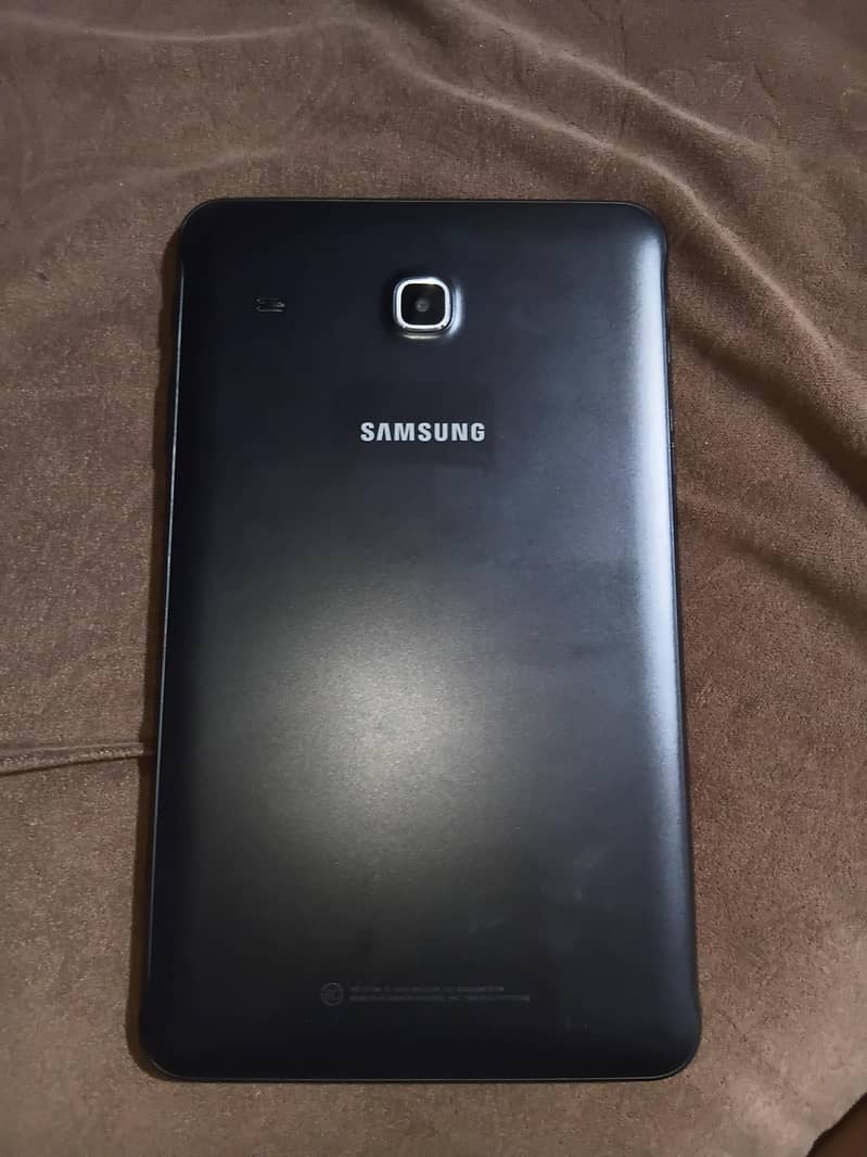 samsung Tab E good condition 1