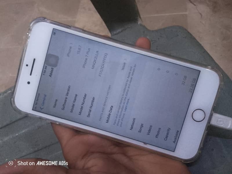 Apple iPhone 7 Plus 2
