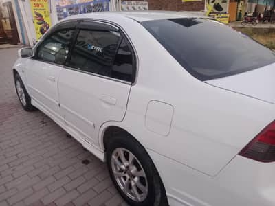 Honda Civic EXi 2005