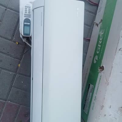 Gree inverter Ac 1ton