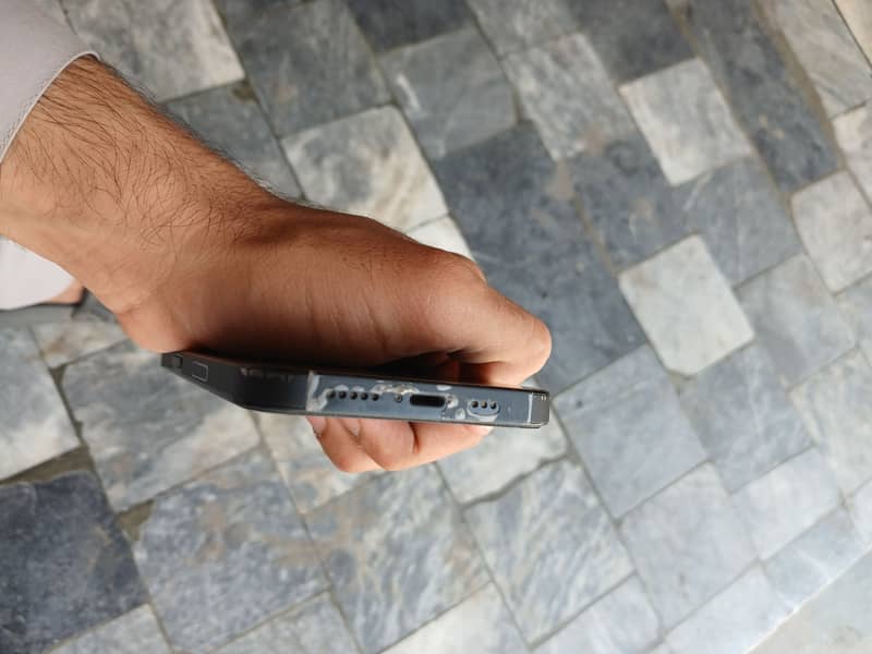 Iphone 14 4