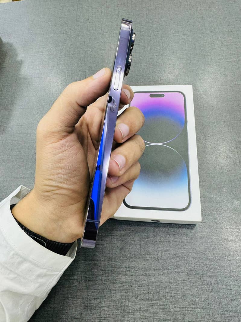 Apple iPhone 14 Pro Max 4