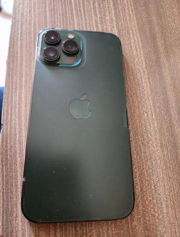 iPhone 13 Pro Max 1