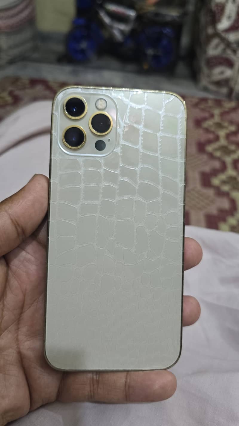 Apple iPhone 12 Pro 0
