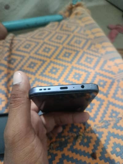 OPPO A6k.          6/128