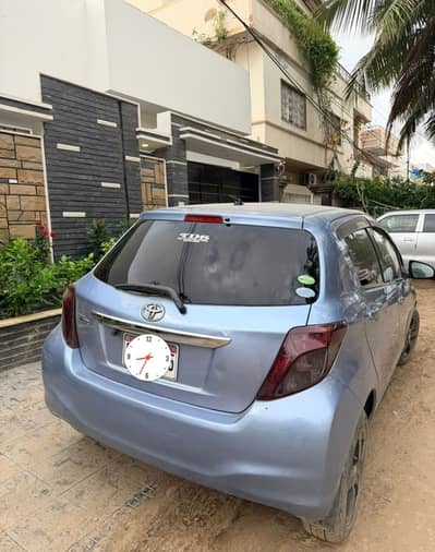 Toyota Vitz 2013