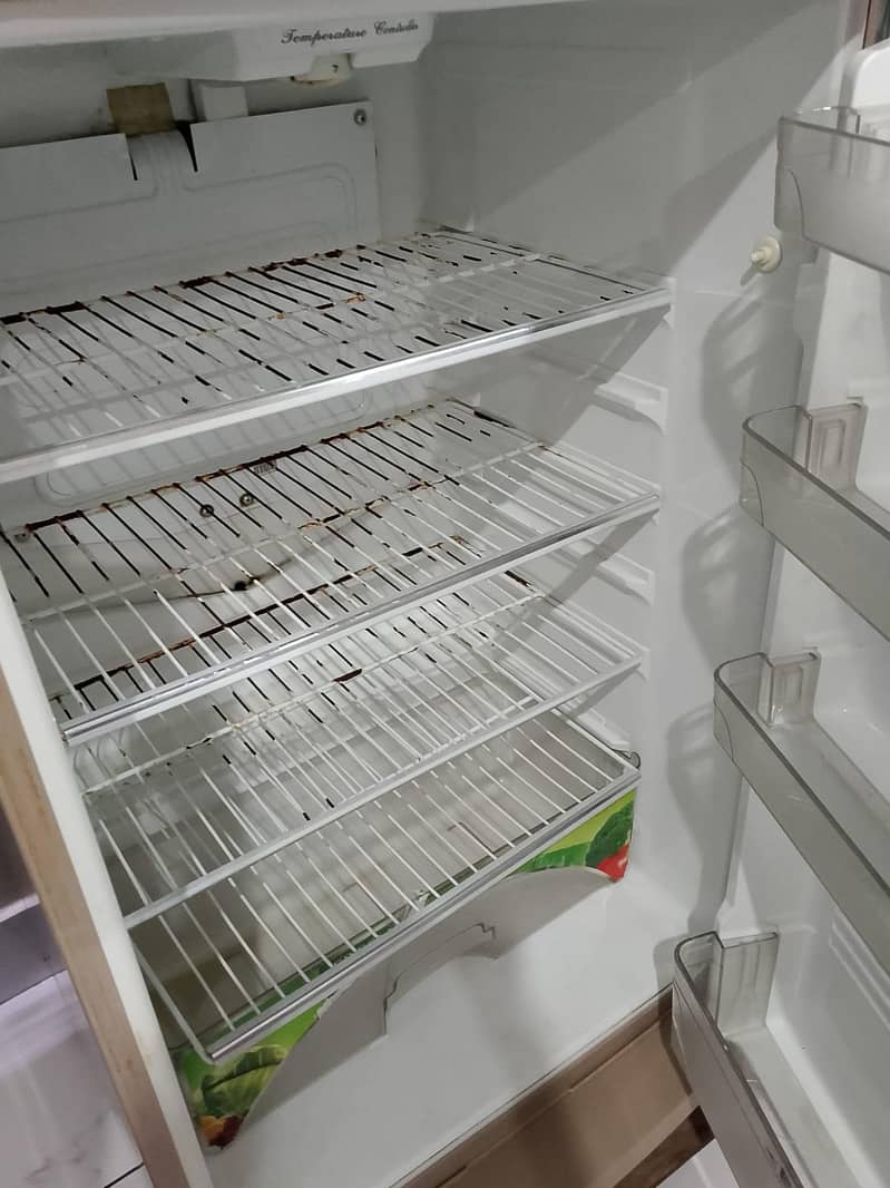 refrigerator 6
