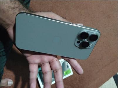 Apple iPhone 15 Pro Max
