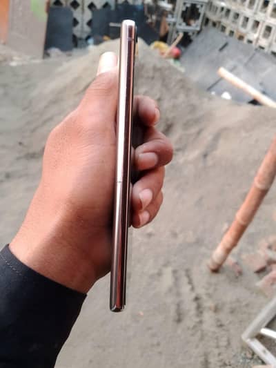 Samsung Mobile Note 20