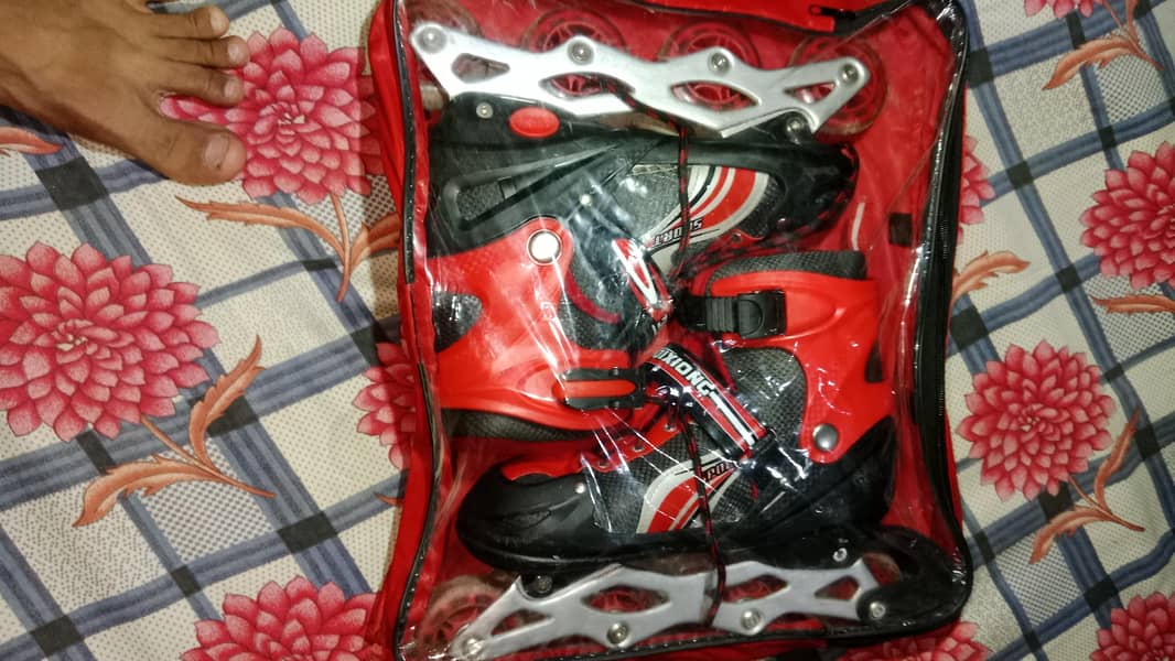 inline skating shoes 1