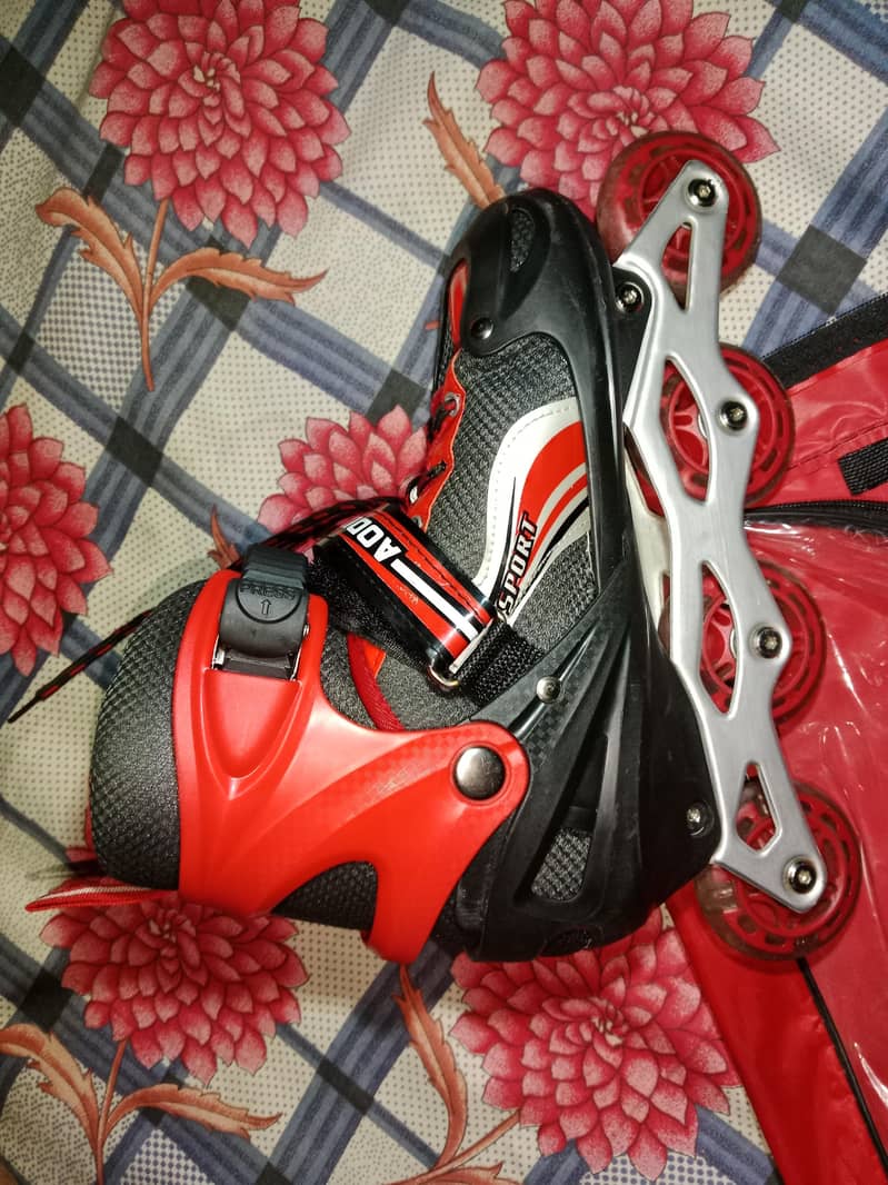 inline skating shoes 5