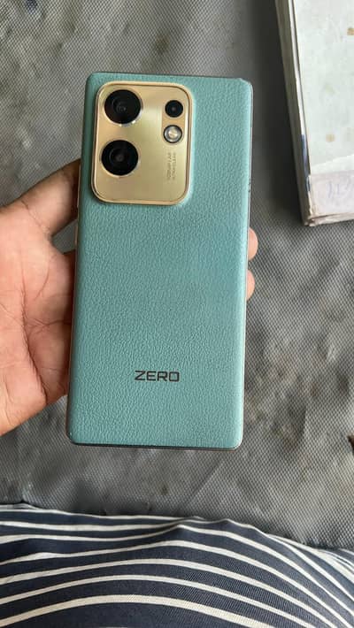 Infinix Zero 30