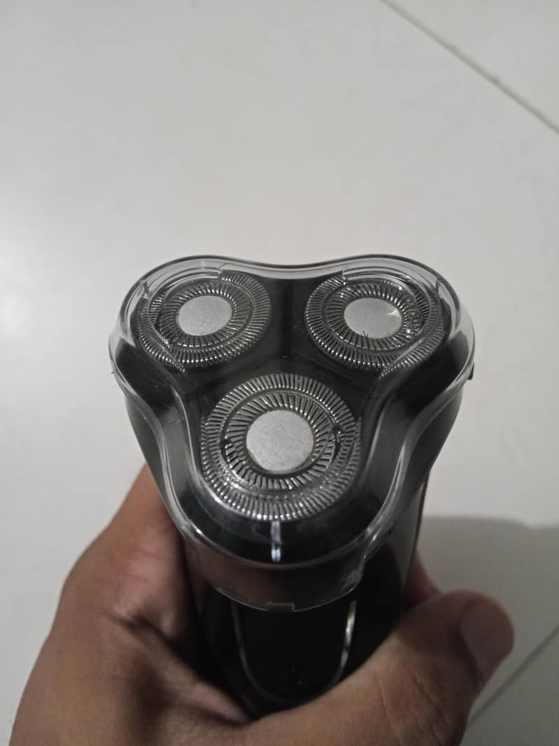 electronic rotatable shaving machine 1