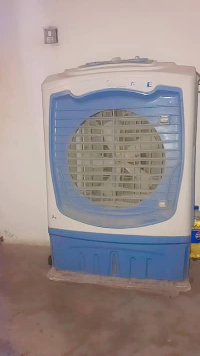 Room Cooler in Good Condition for Sale