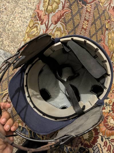 Cricket helmet for sale