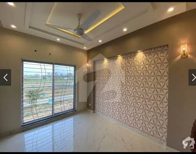 5 Marla House Available for Rent Prime Location