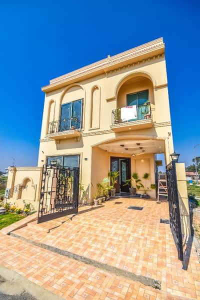 5 Marla House Available for Rent Prime Location