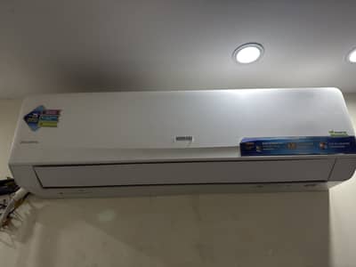 Homeage 1.5 Ton Inverter AC Almost New