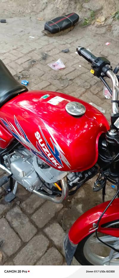 Suzuki gs 150