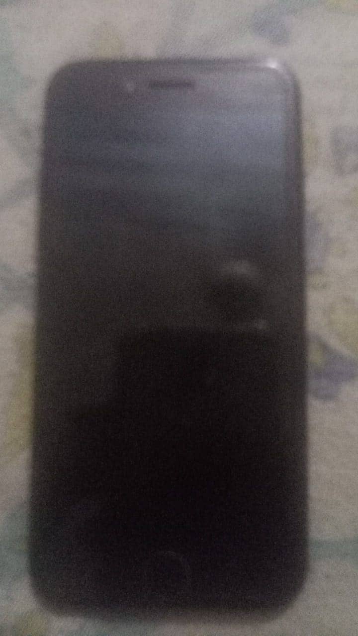 Apple iPhone 7 4