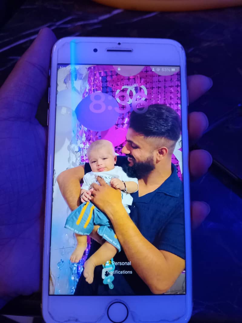 Apple iPhone 8 Plus 2