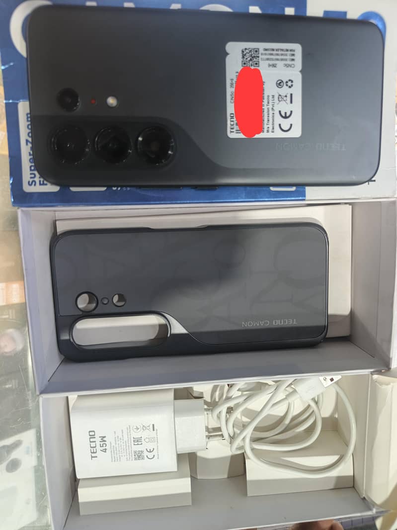 Tecno Camon 50 pro 0