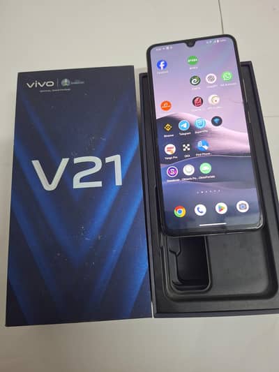 Vivo V21