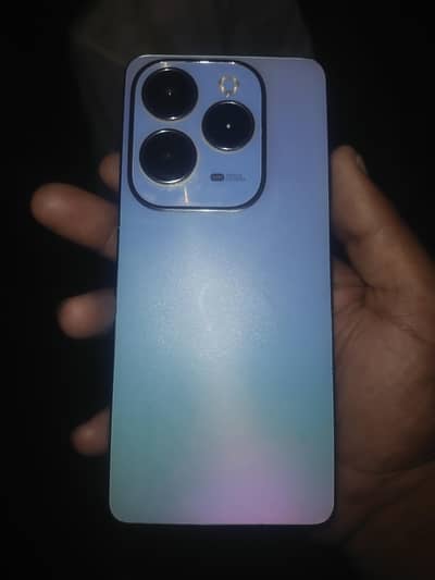Infinix Hot 40