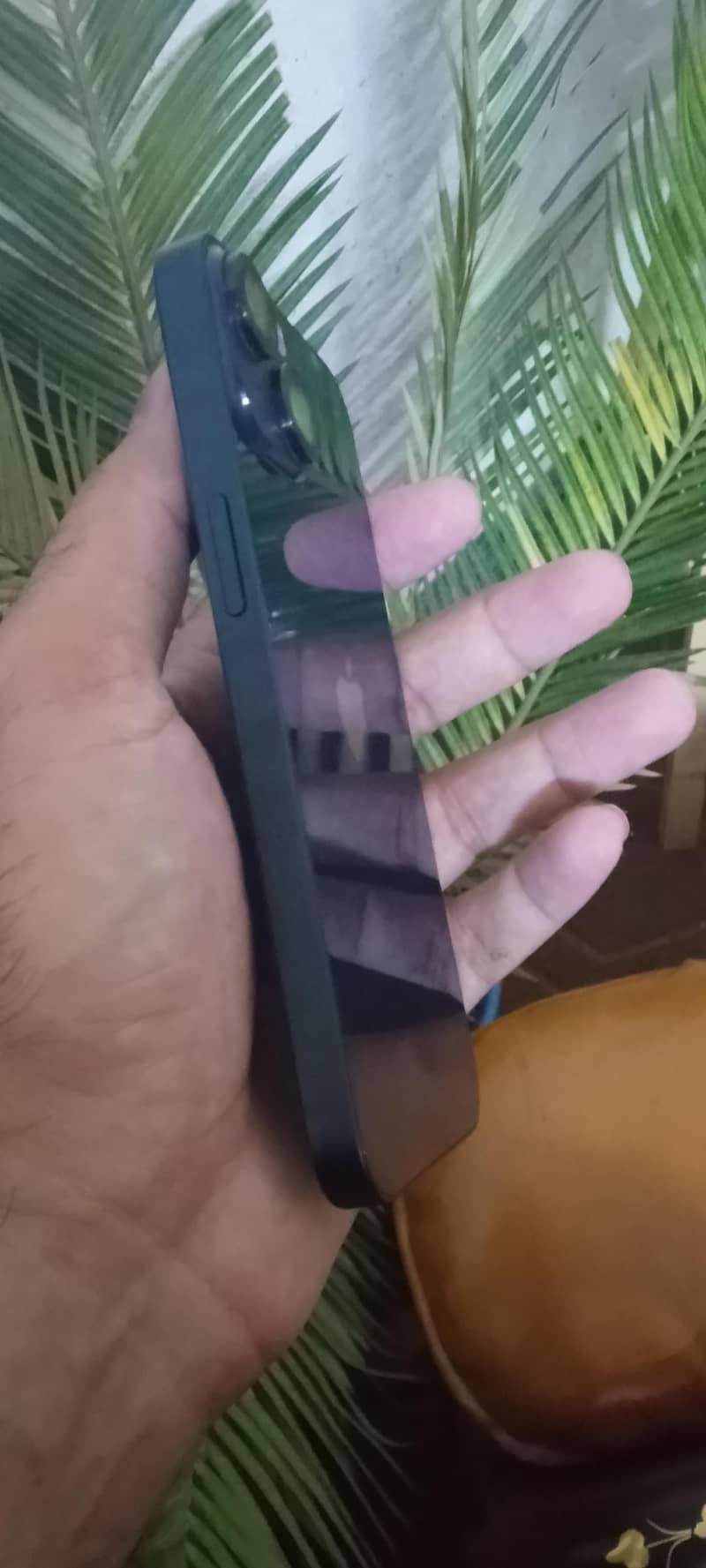 Apple iPhone 14 2