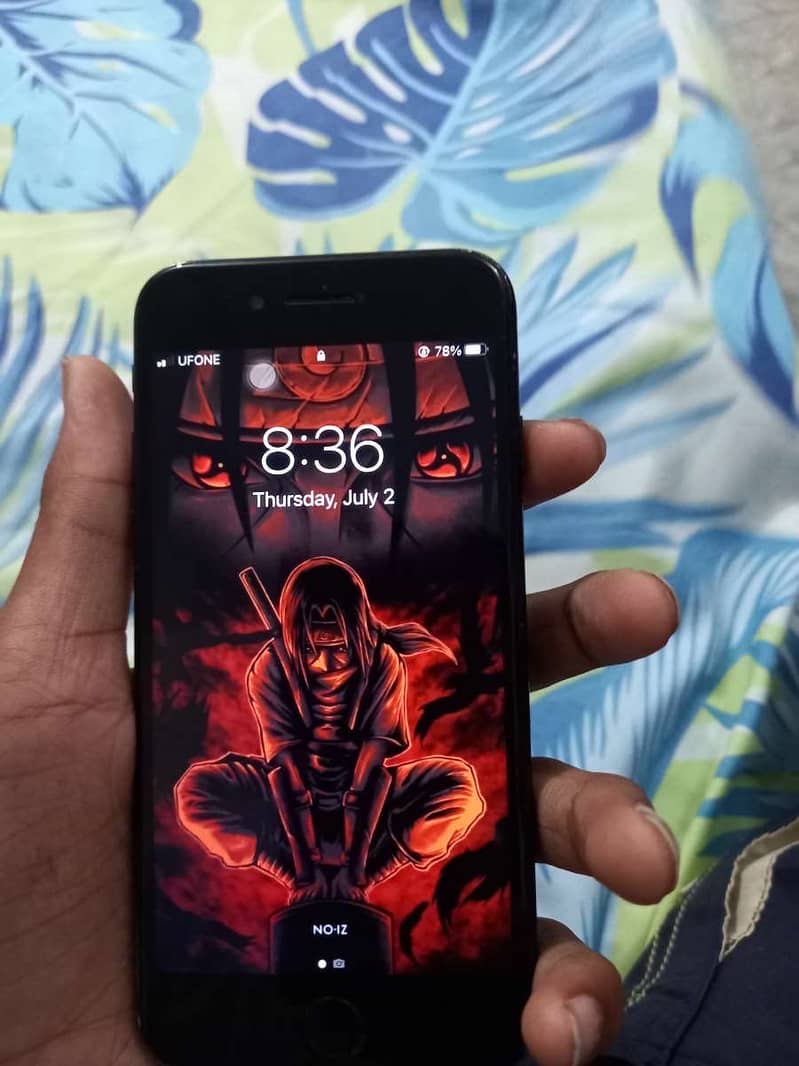 Apple iPhone 7 6