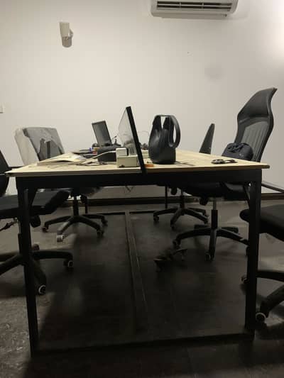 Table 8/4 All ok like new  3 Tables available